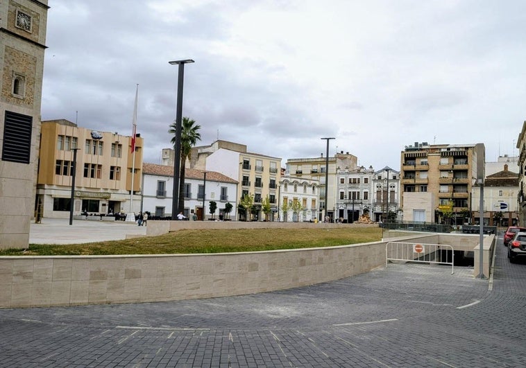 Rechazada otra prórroga para la obra de la plaza de España